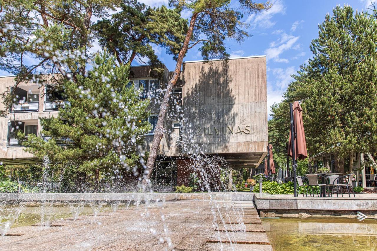 Zilvinas Hotel Palanga Exterior photo